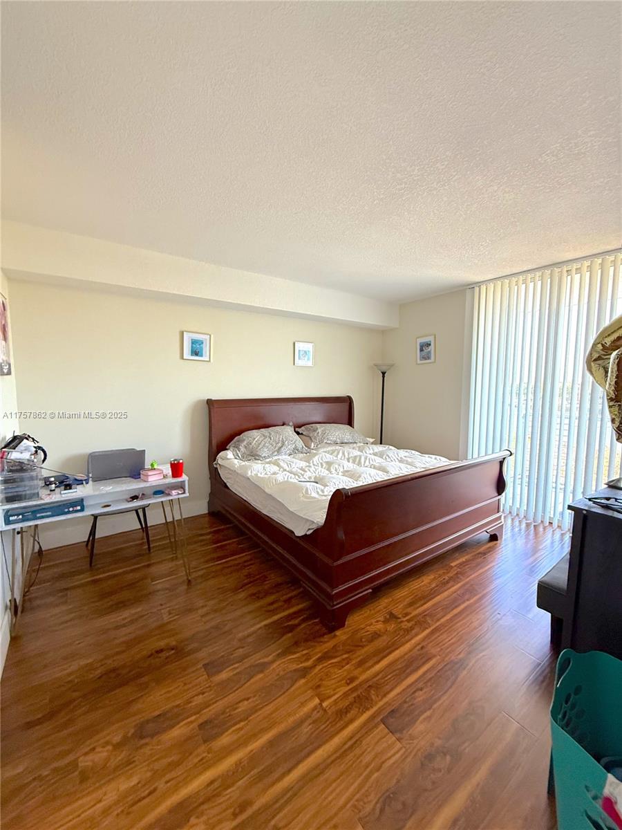 BLUE LAGOON CONDO - Residential Lease