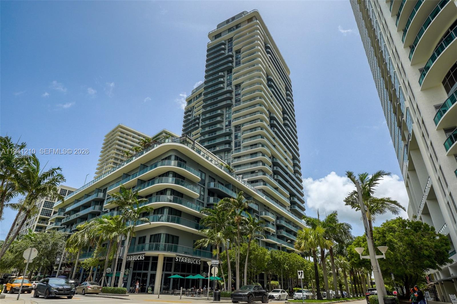 3401 MIDTOWN CONDO - Residential