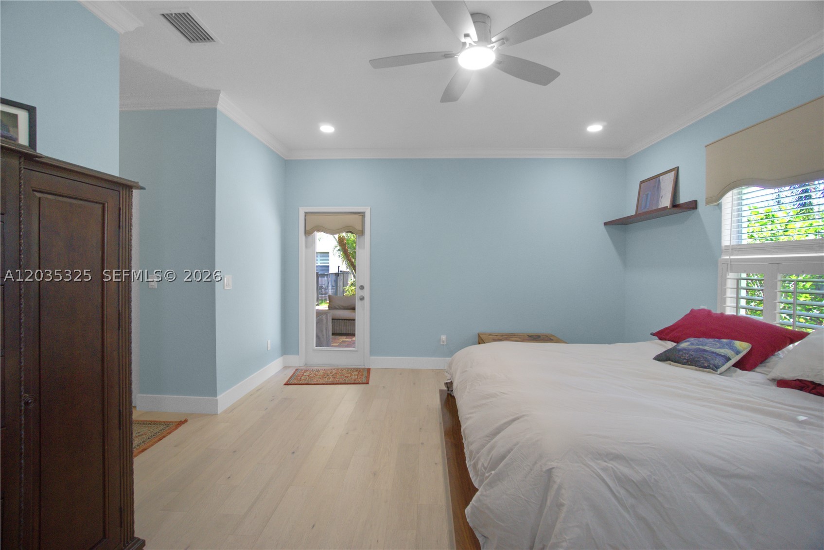 LOXAHATCHEE RESERVE NORTH - Residential Lease