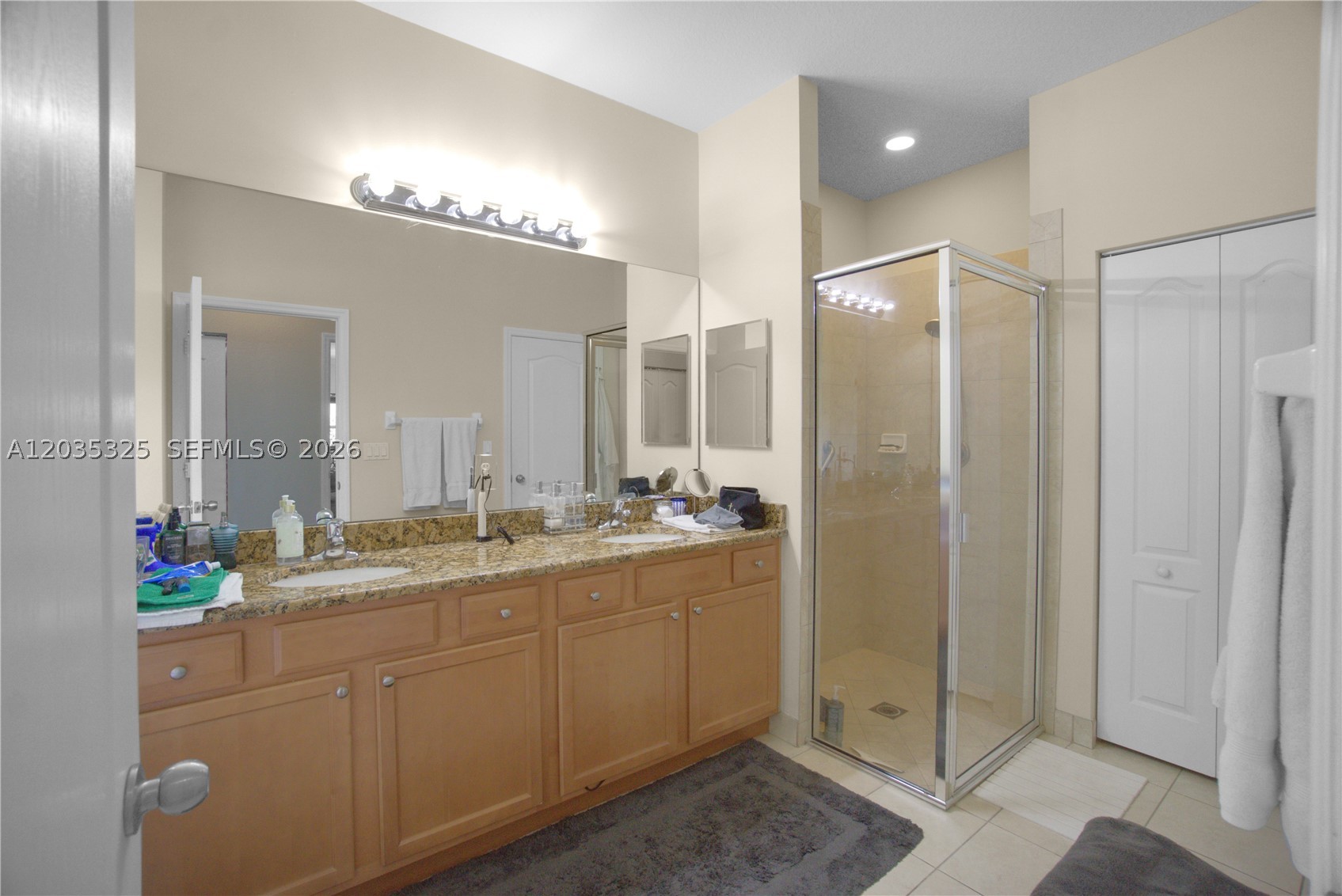 LOXAHATCHEE RESERVE NORTH - Residential Lease
