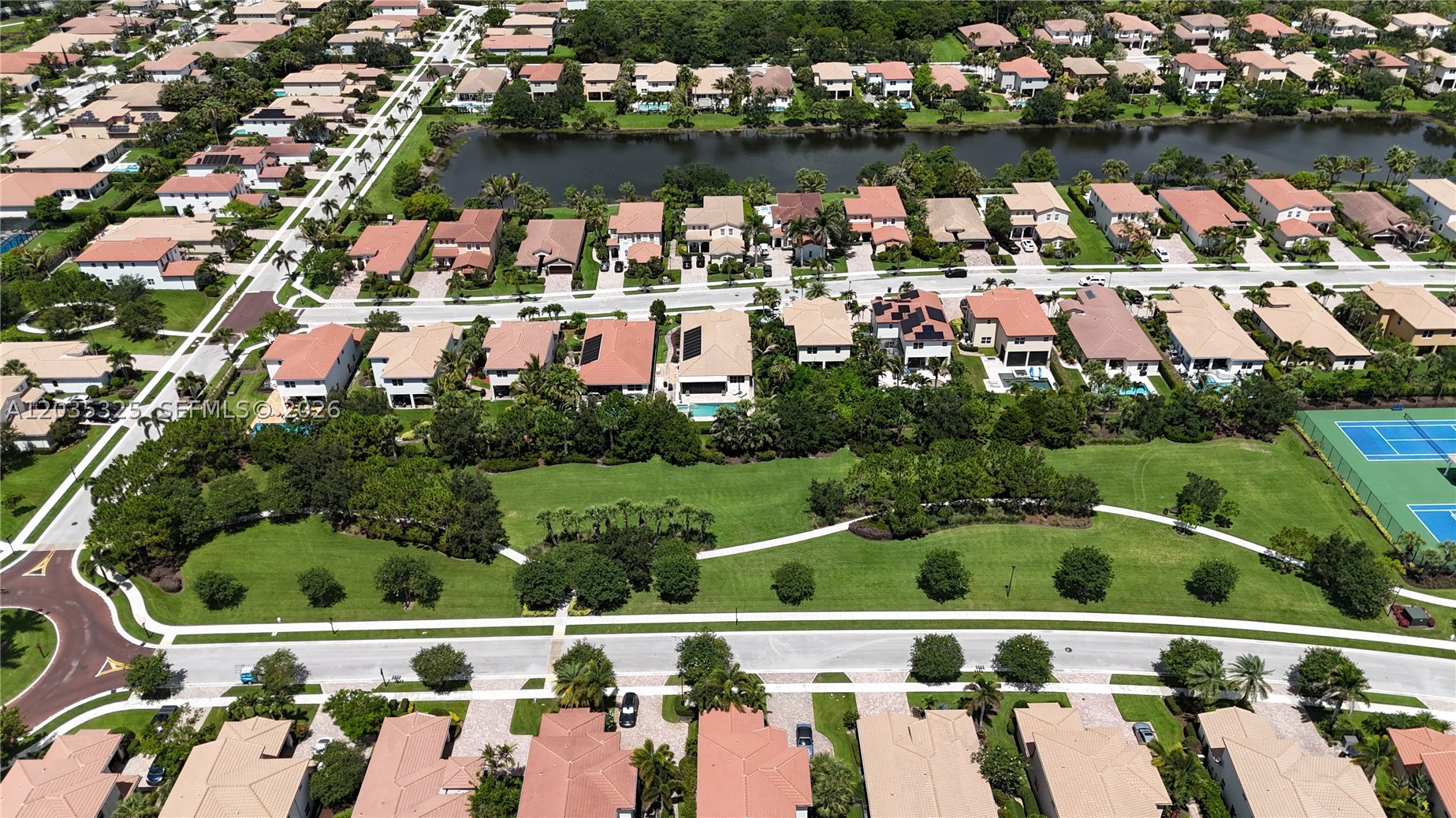 LOXAHATCHEE RESERVE NORTH - Residential Lease