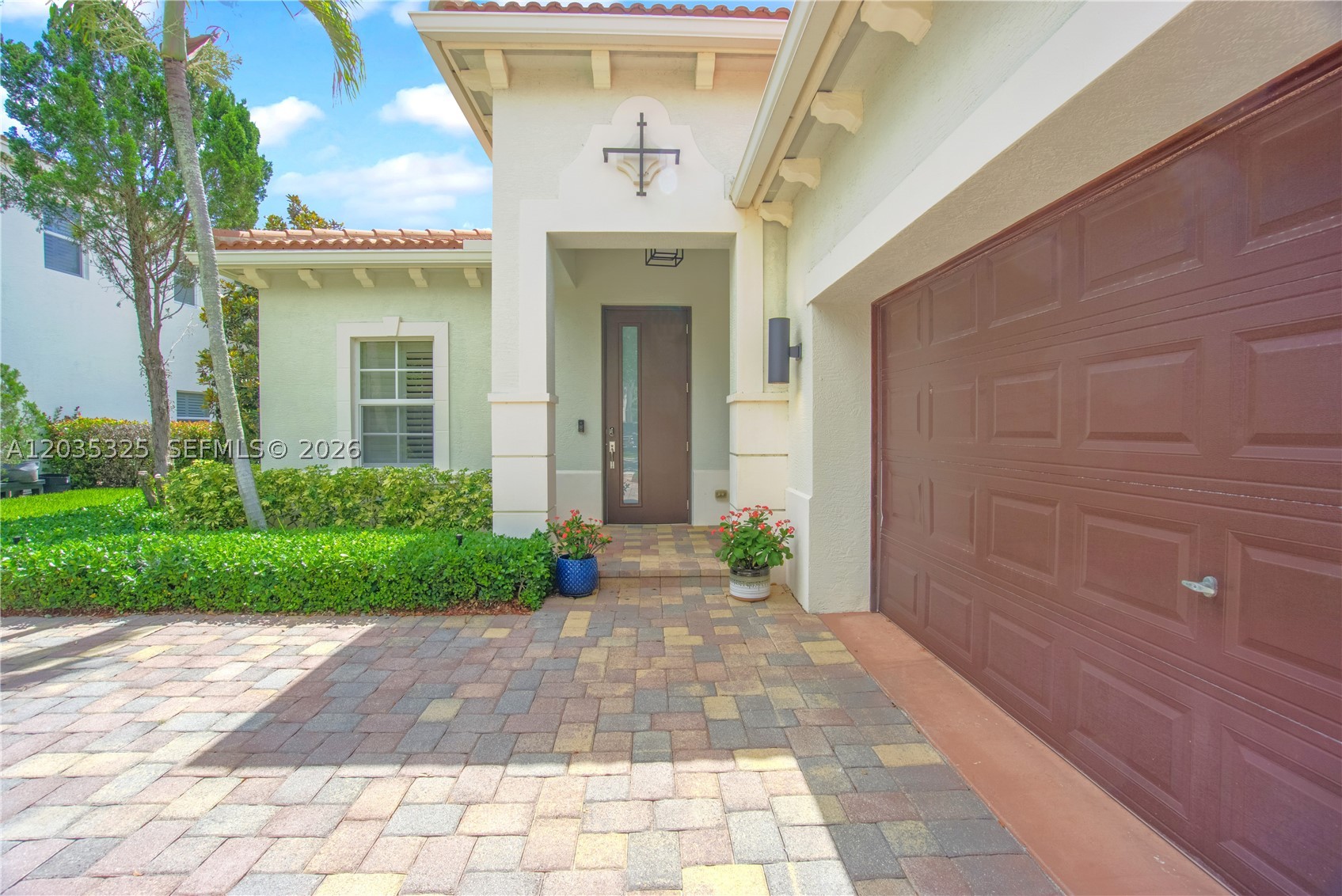 LOXAHATCHEE RESERVE NORTH - Residential Lease