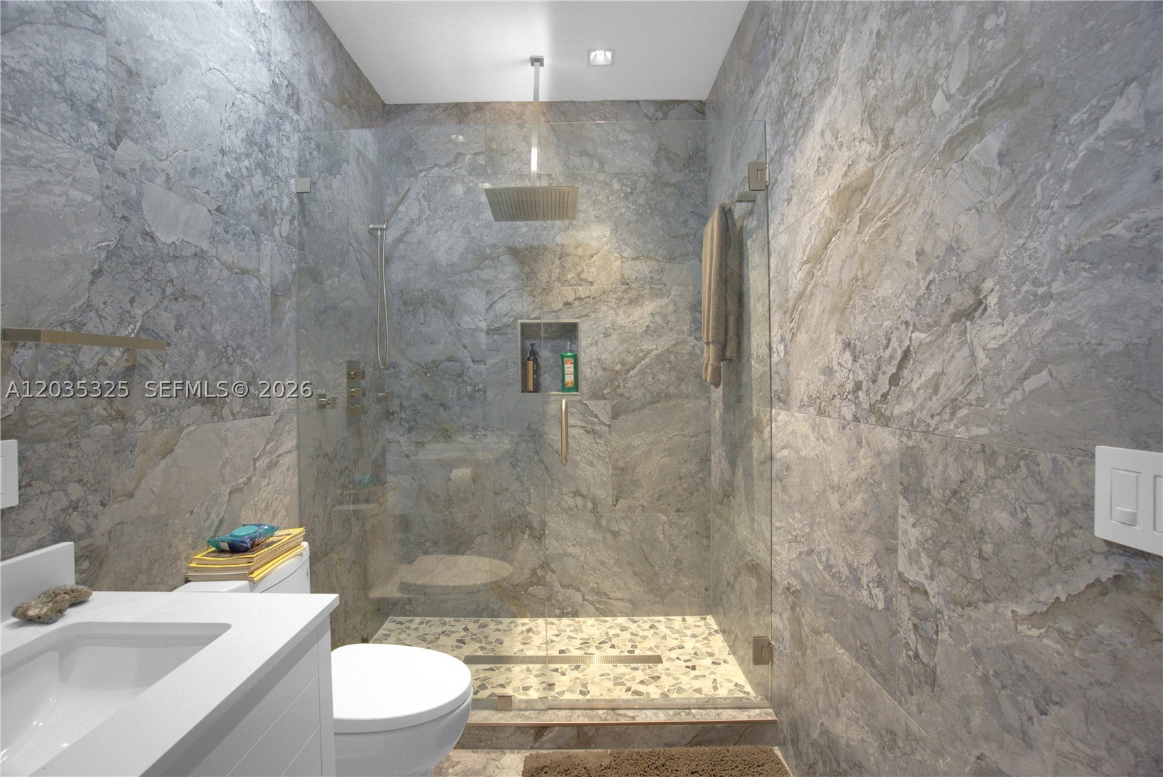 LOXAHATCHEE RESERVE NORTH - Residential Lease