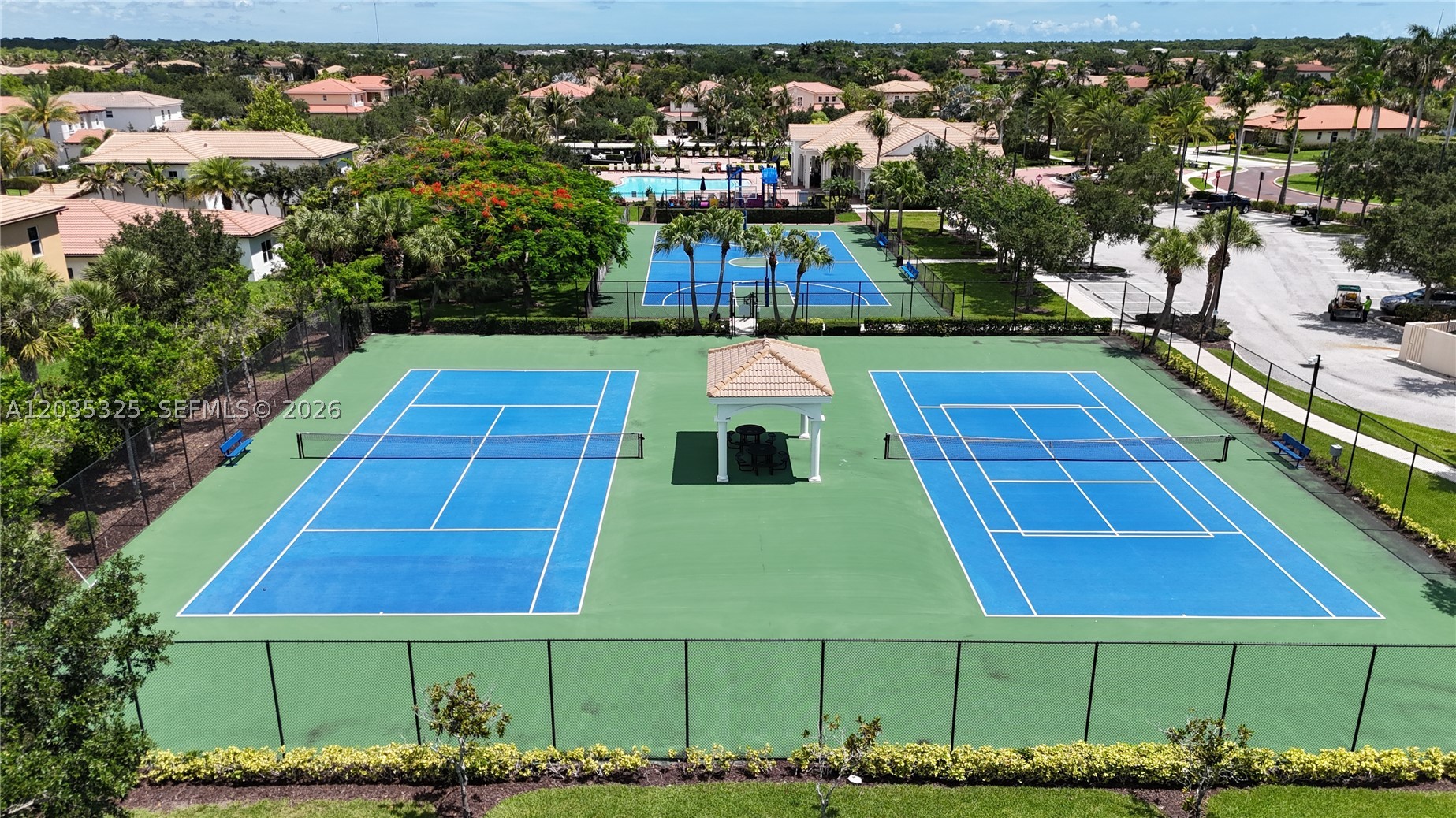 LOXAHATCHEE RESERVE NORTH - Residential Lease