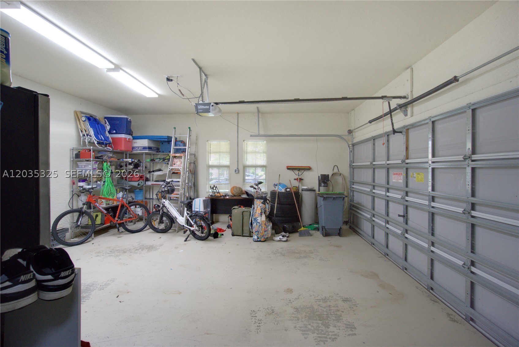 LOXAHATCHEE RESERVE NORTH - Residential Lease