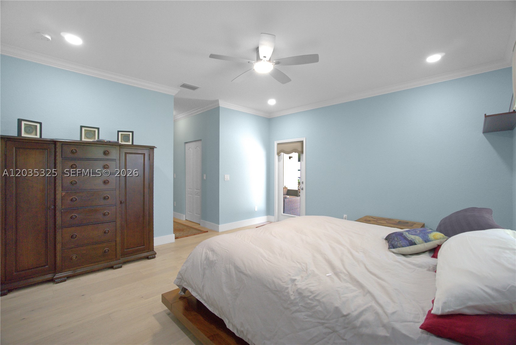 LOXAHATCHEE RESERVE NORTH - Residential Lease