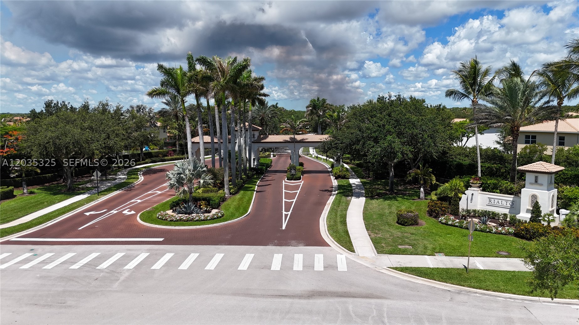 LOXAHATCHEE RESERVE NORTH - Residential Lease