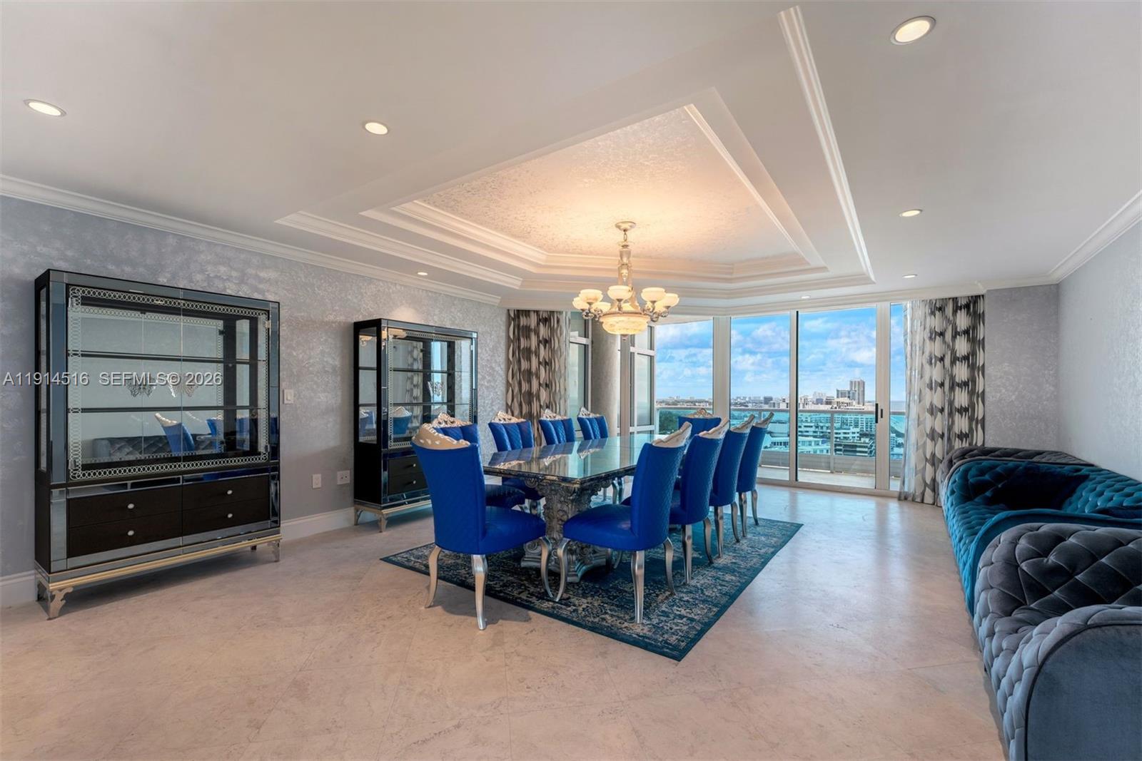 CAPOBELLA CONDO - Residential