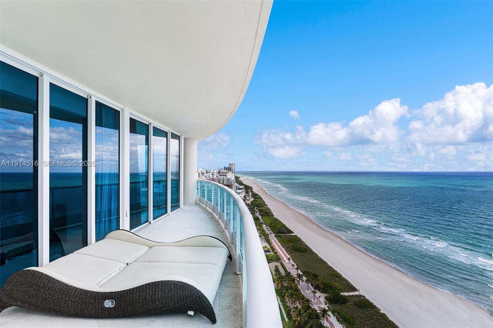 CAPOBELLA CONDO - Residential