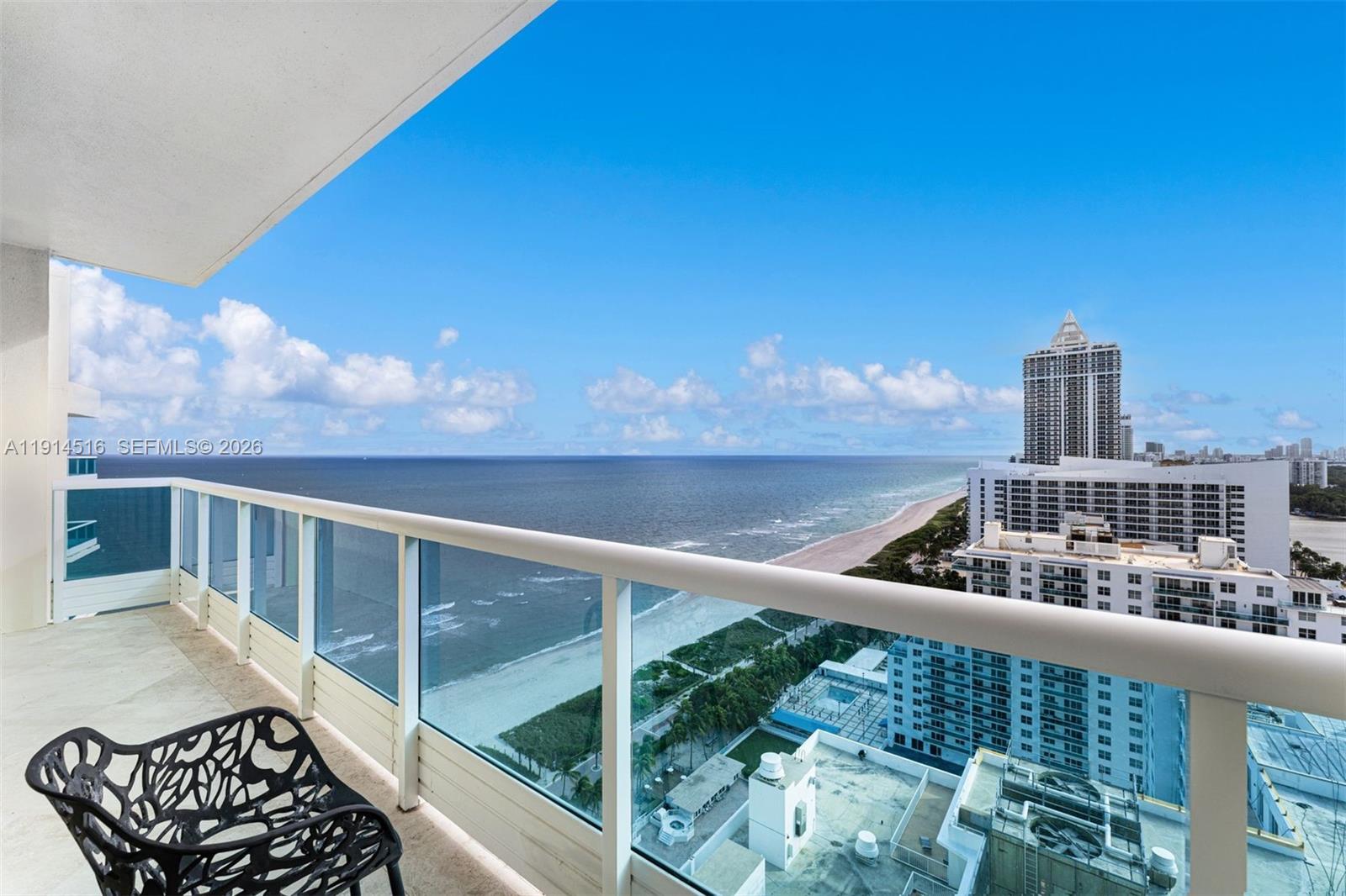 CAPOBELLA CONDO - Residential