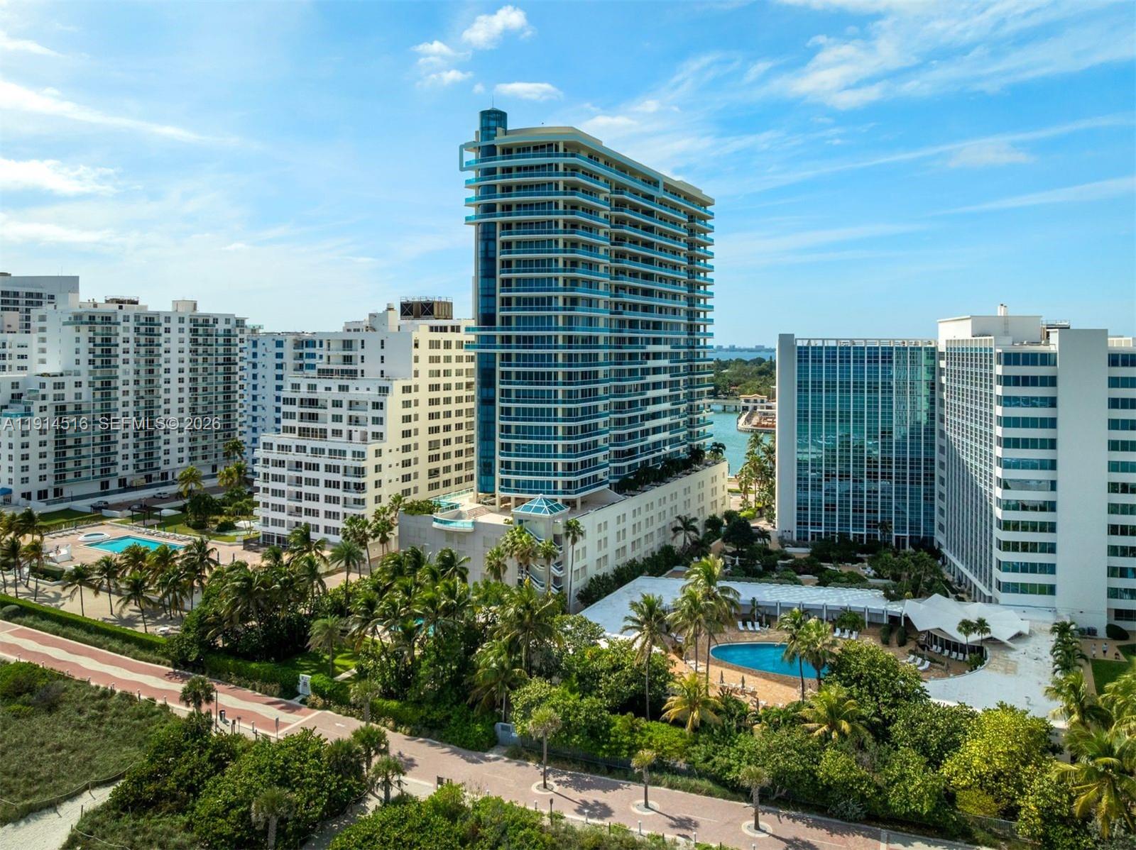 CAPOBELLA CONDO - Residential