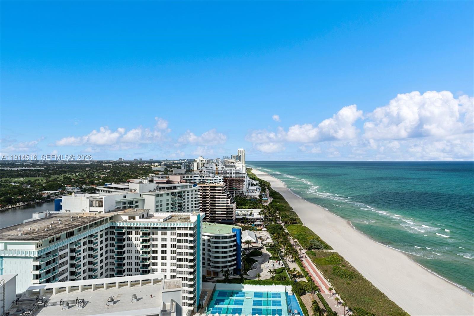 CAPOBELLA CONDO - Residential