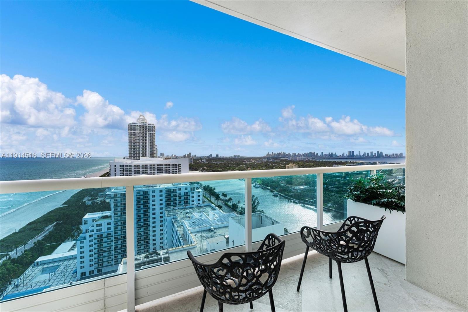 CAPOBELLA CONDO - Residential