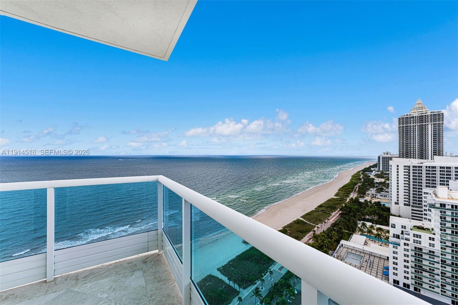 CAPOBELLA CONDO - Residential