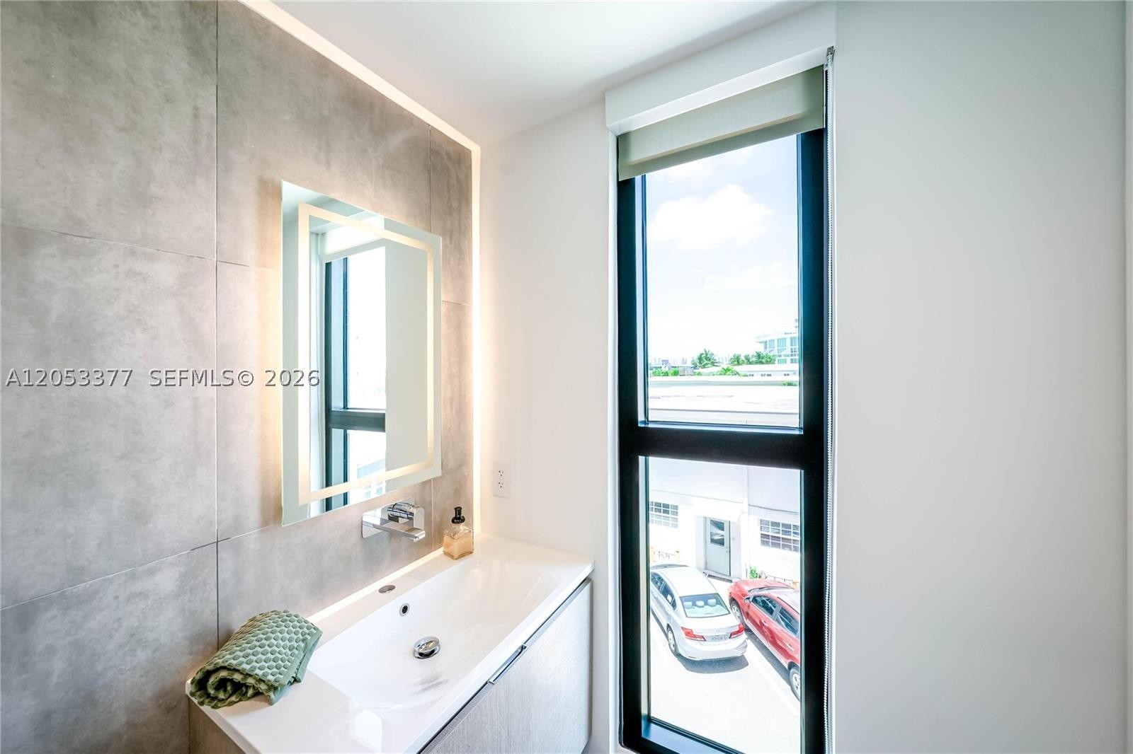 ISLE OF NORMANDY MIAMI VI - Residential
