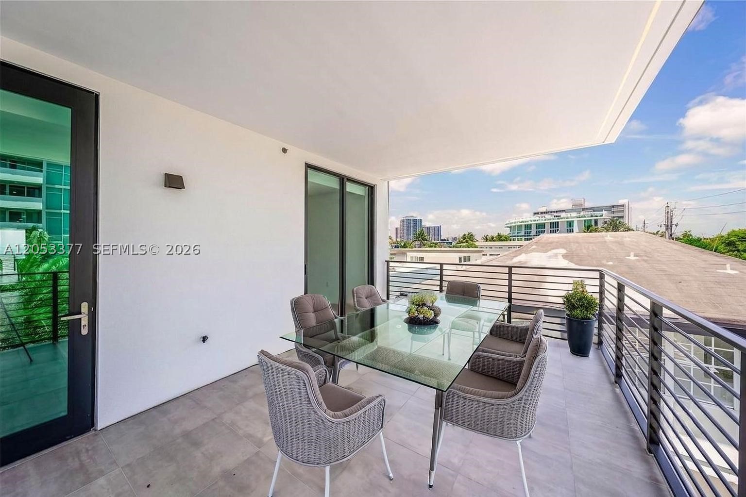 ISLE OF NORMANDY MIAMI VI - Residential