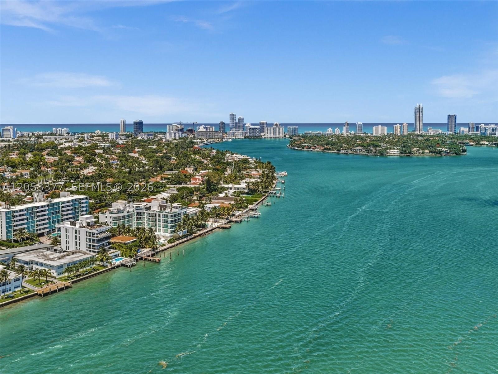 ISLE OF NORMANDY MIAMI VI - Residential