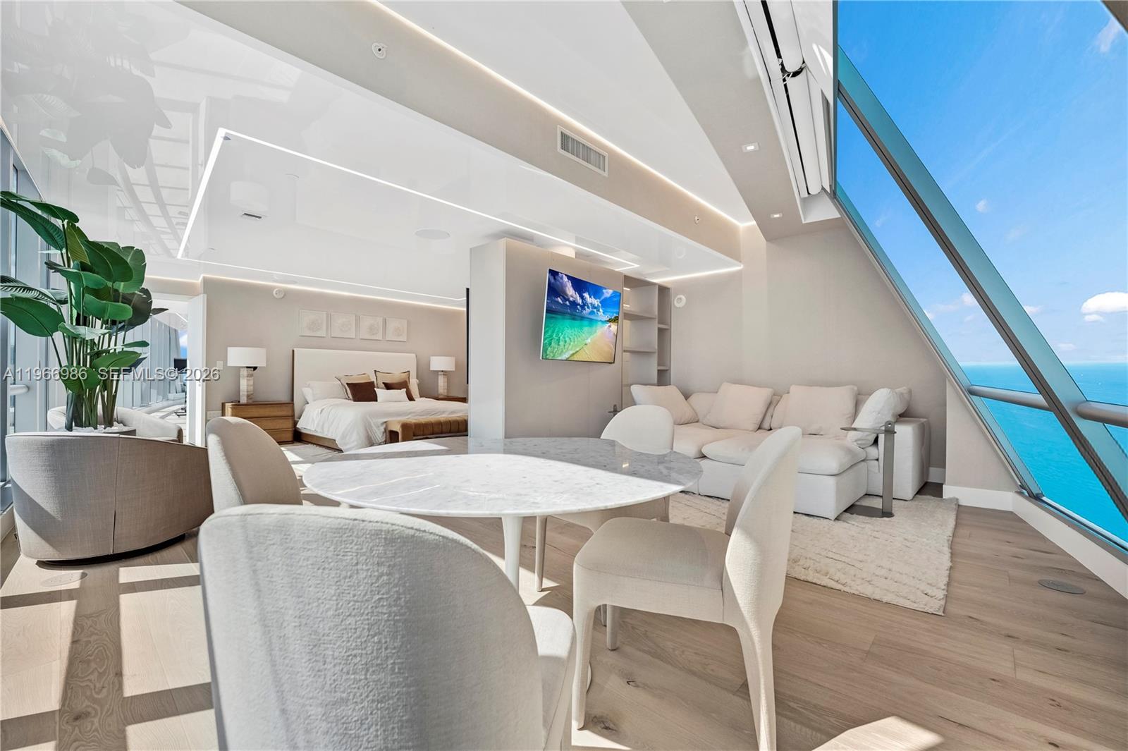 JADE OCEAN CONDO - Residential