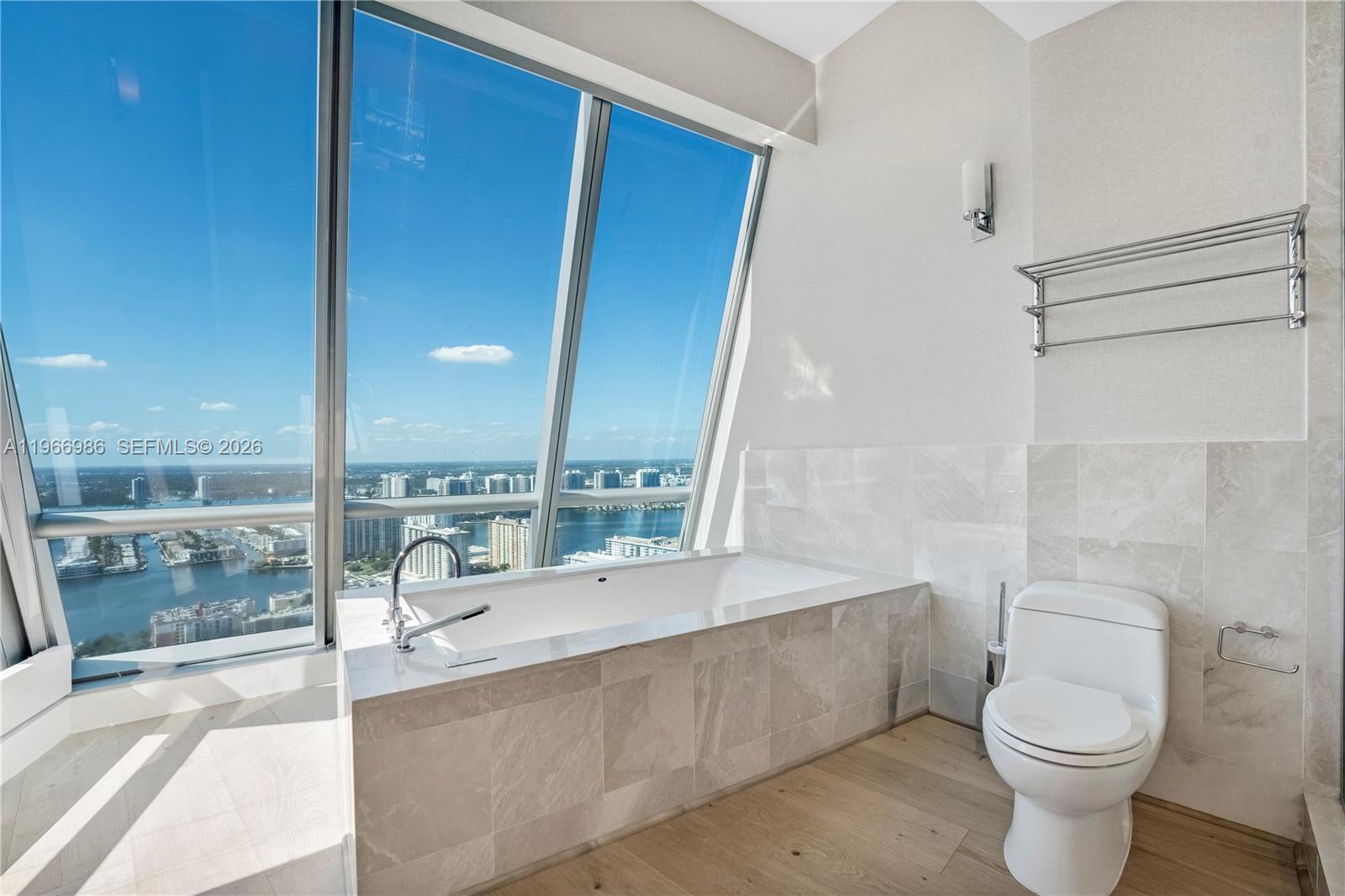 JADE OCEAN CONDO - Residential
