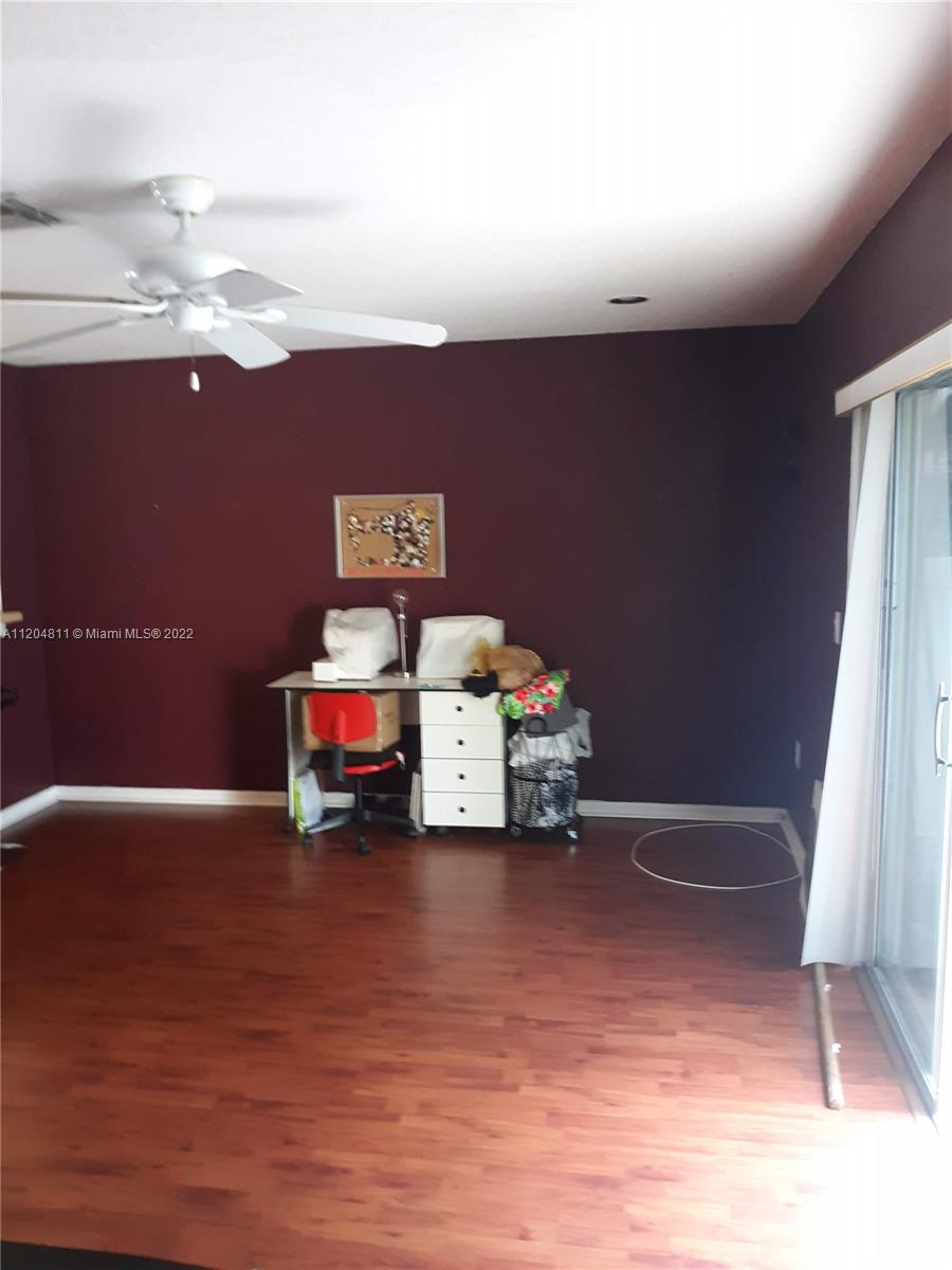WASHINGTON COURT VILLAS - Residential Lease