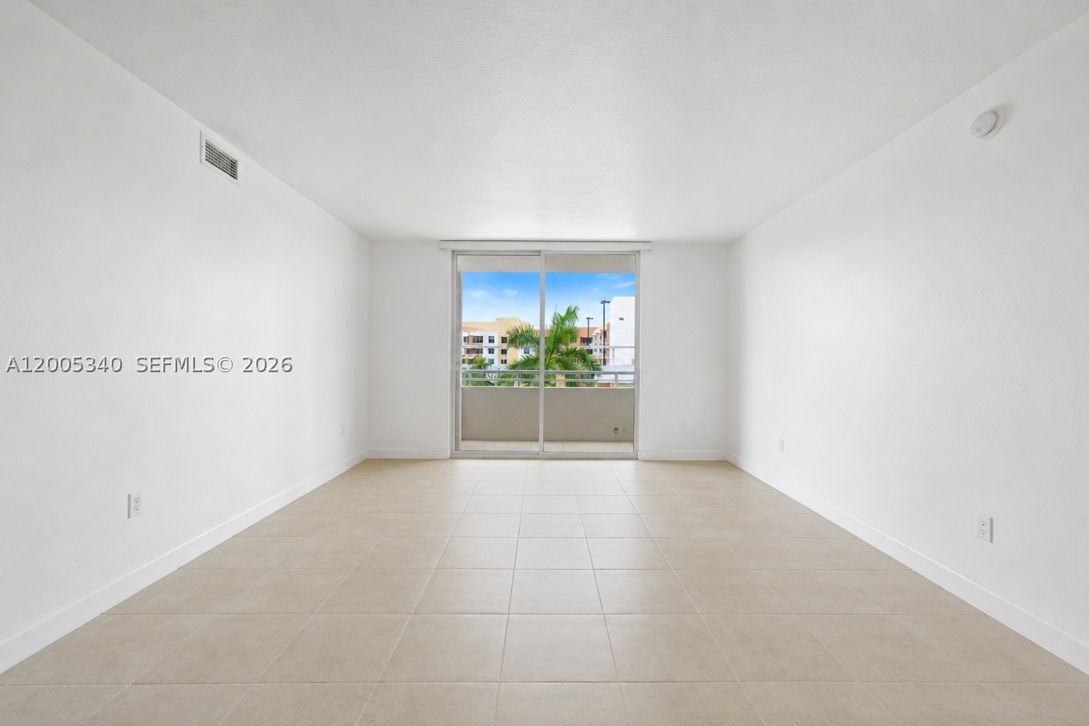 VENTURE AT AVENTURA EAST - Residential