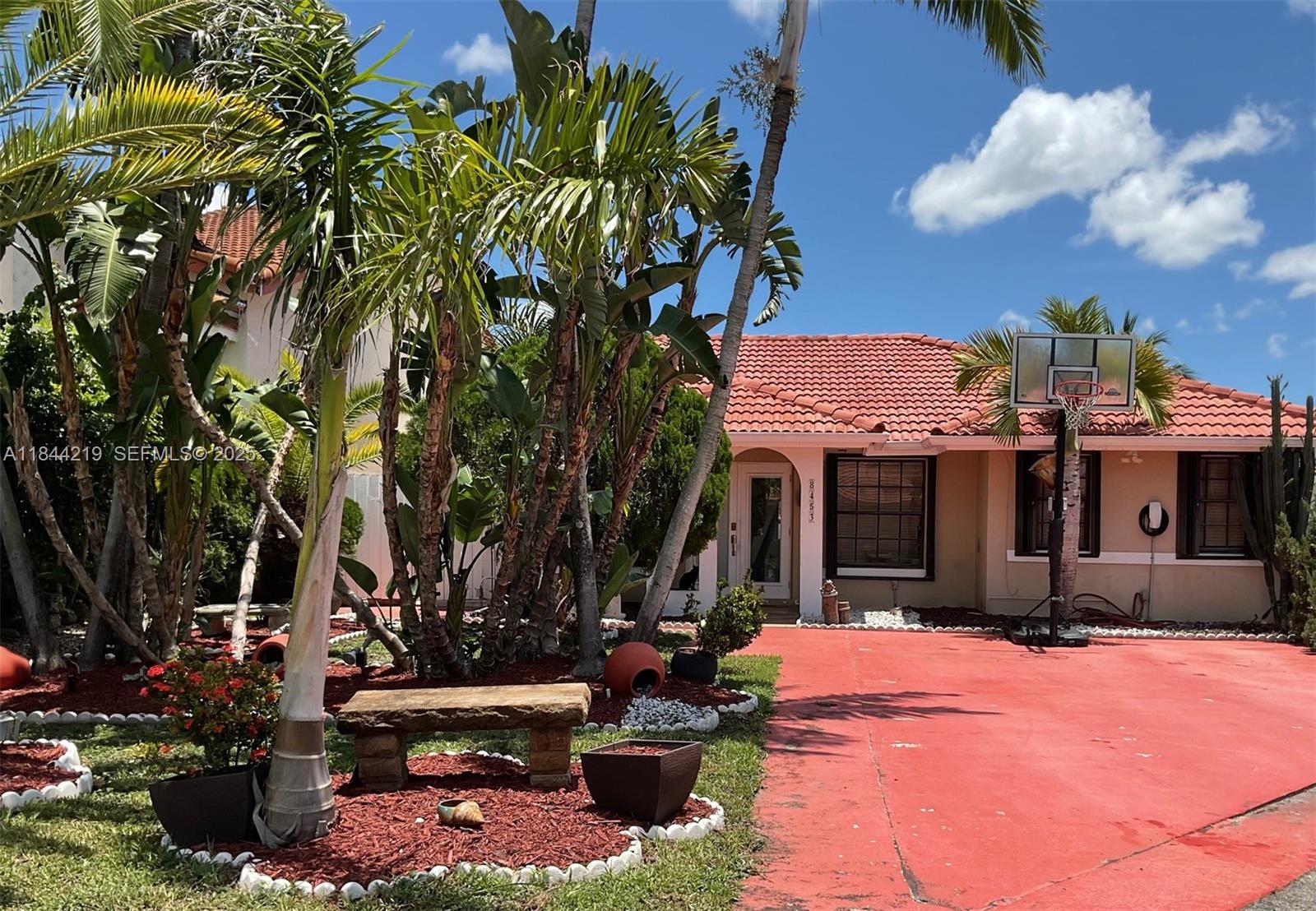 Welcome to this stunning lakefront home in the desirable family- friendly community of Angelina Gardens at lakes! Enjoy outdoor living area with your morning coffee. This home comes equipped with updated kitchen with stainless steel appliances. 2 Bedrooms 2 bathrooms. Development offers a community pool with low HOA. Located near A+ rated schools, shopping and highways. Beautiful landscaping, quiet neighborhood. Experience the perfect blend comfort style and convenience in one of Hialeah, exclusive neighborhood. A must see!! 
As per seller request, I need 24 hours' notice to do showings. By appointments only. (SELLER WILL HELP WITH BUYERS CLOSING COST )