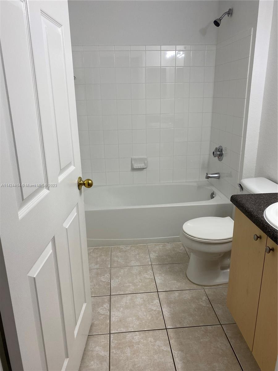 AVENTINE AT MIRAMAR CONDO - Residential Lease