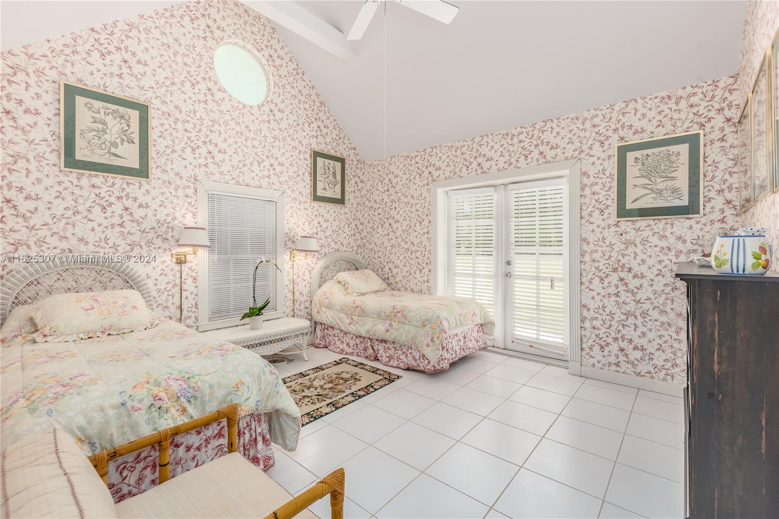 BON AIR BEACH - Residential