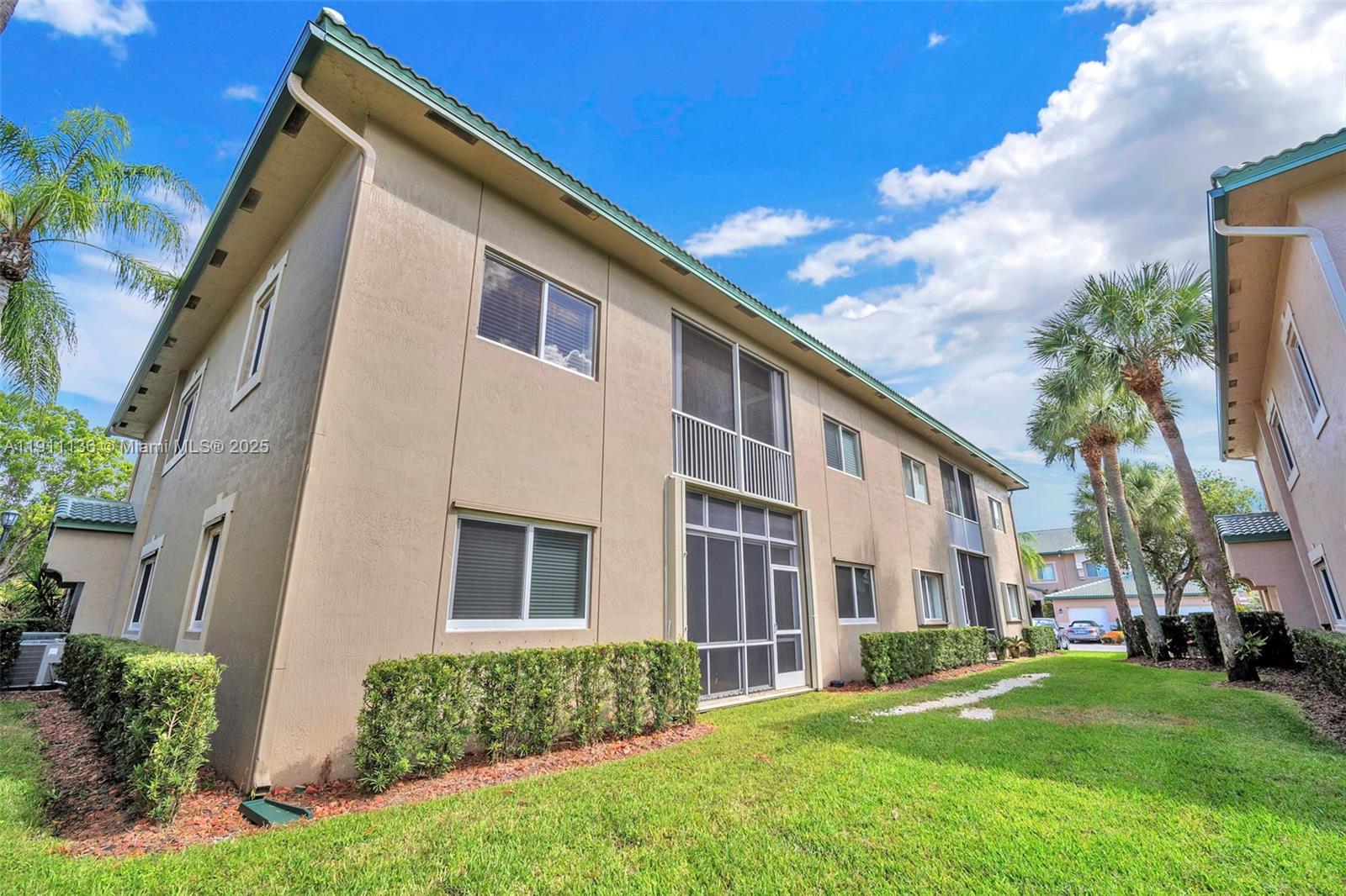 EXETER CONDOMINIUM - Residential