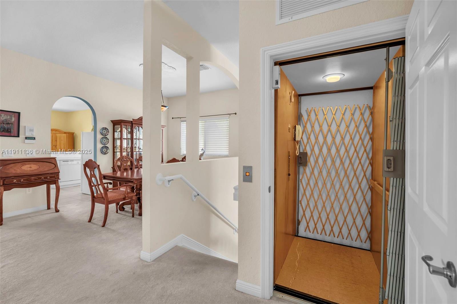 EXETER CONDOMINIUM - Residential