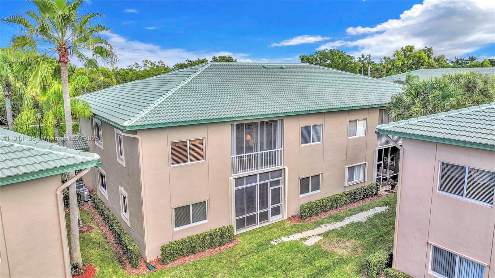 EXETER CONDOMINIUM - Residential