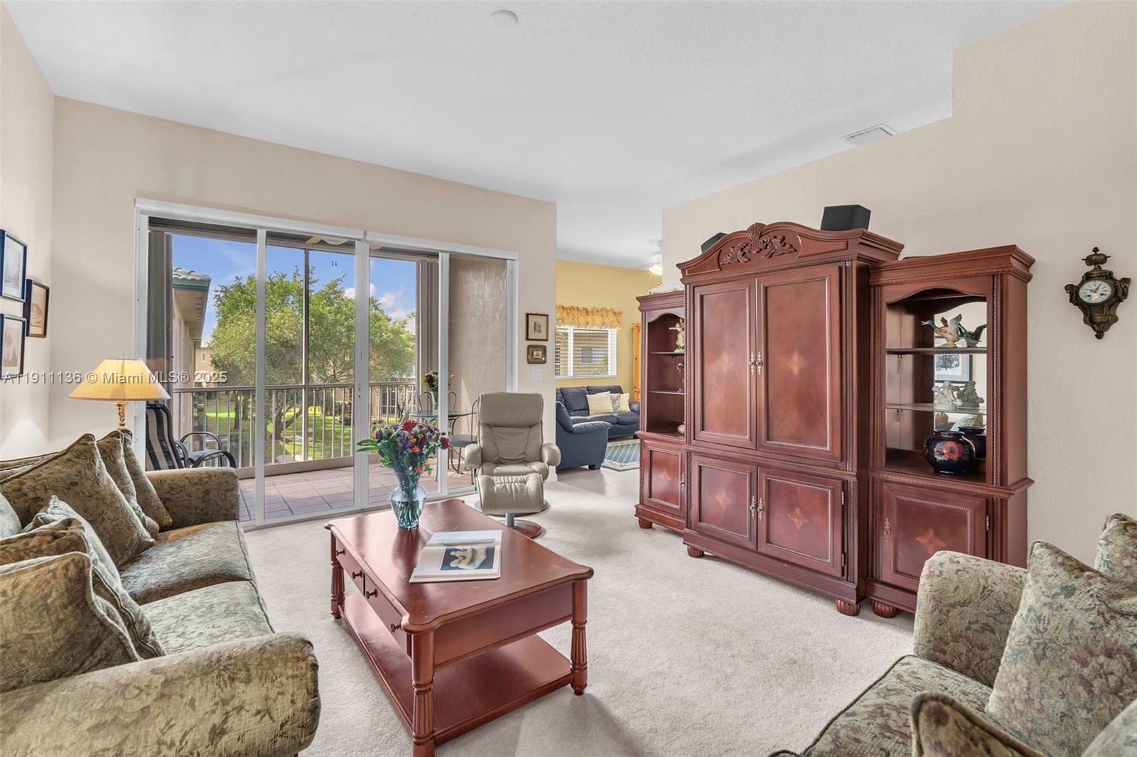 EXETER CONDOMINIUM - Residential