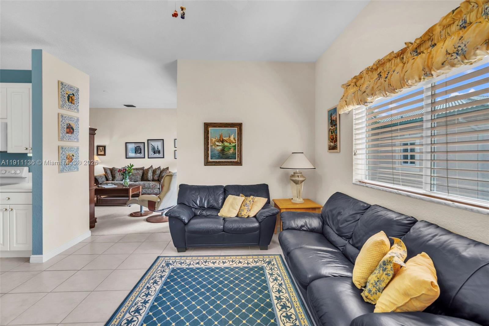 EXETER CONDOMINIUM - Residential