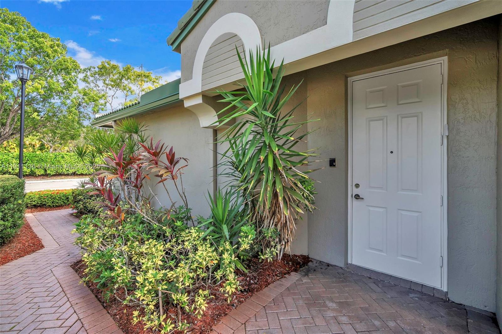 EXETER CONDOMINIUM - Residential