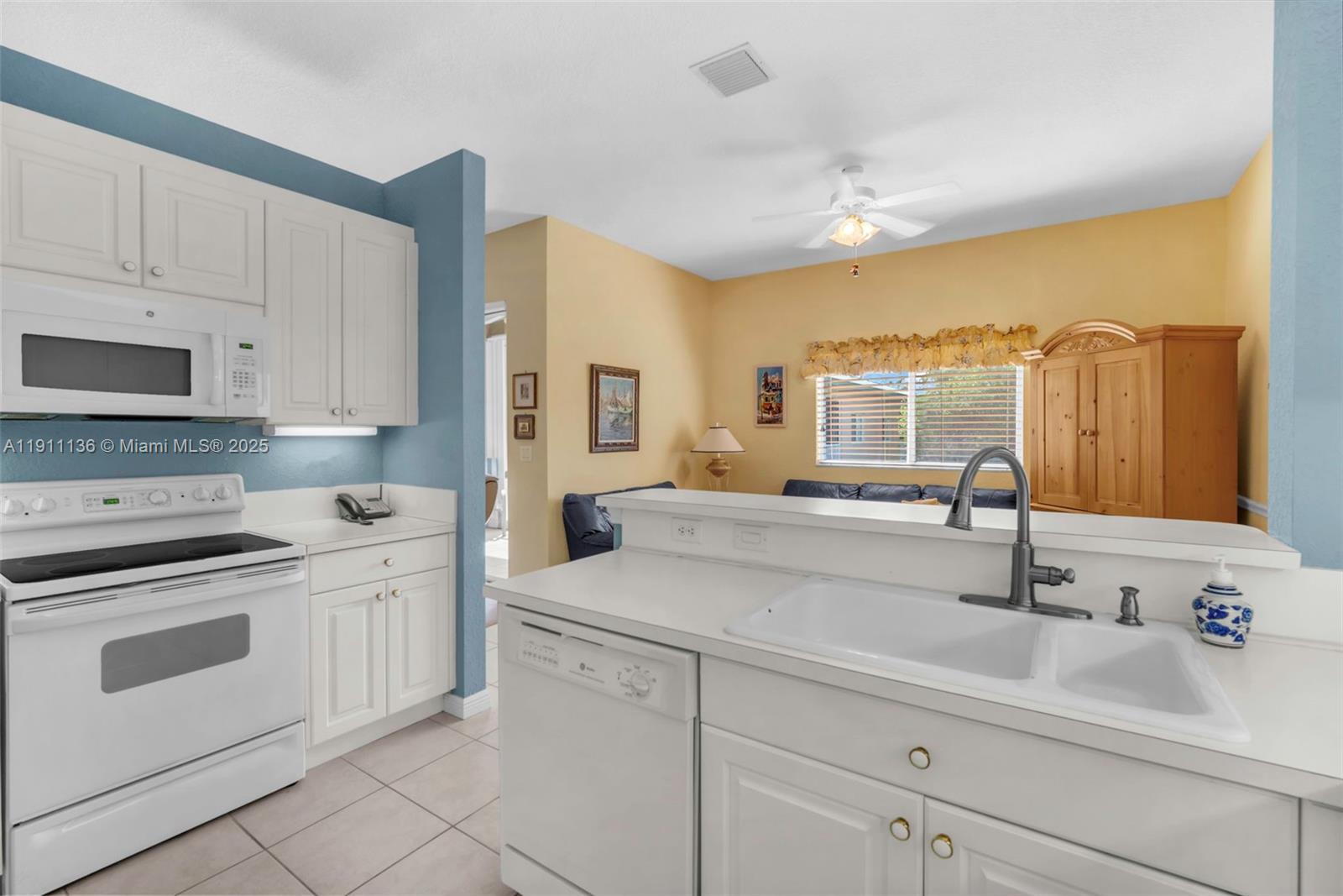 EXETER CONDOMINIUM - Residential