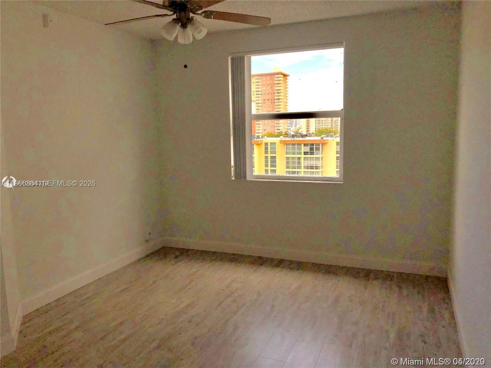PORTO BELLAGIO CONDO - Residential
