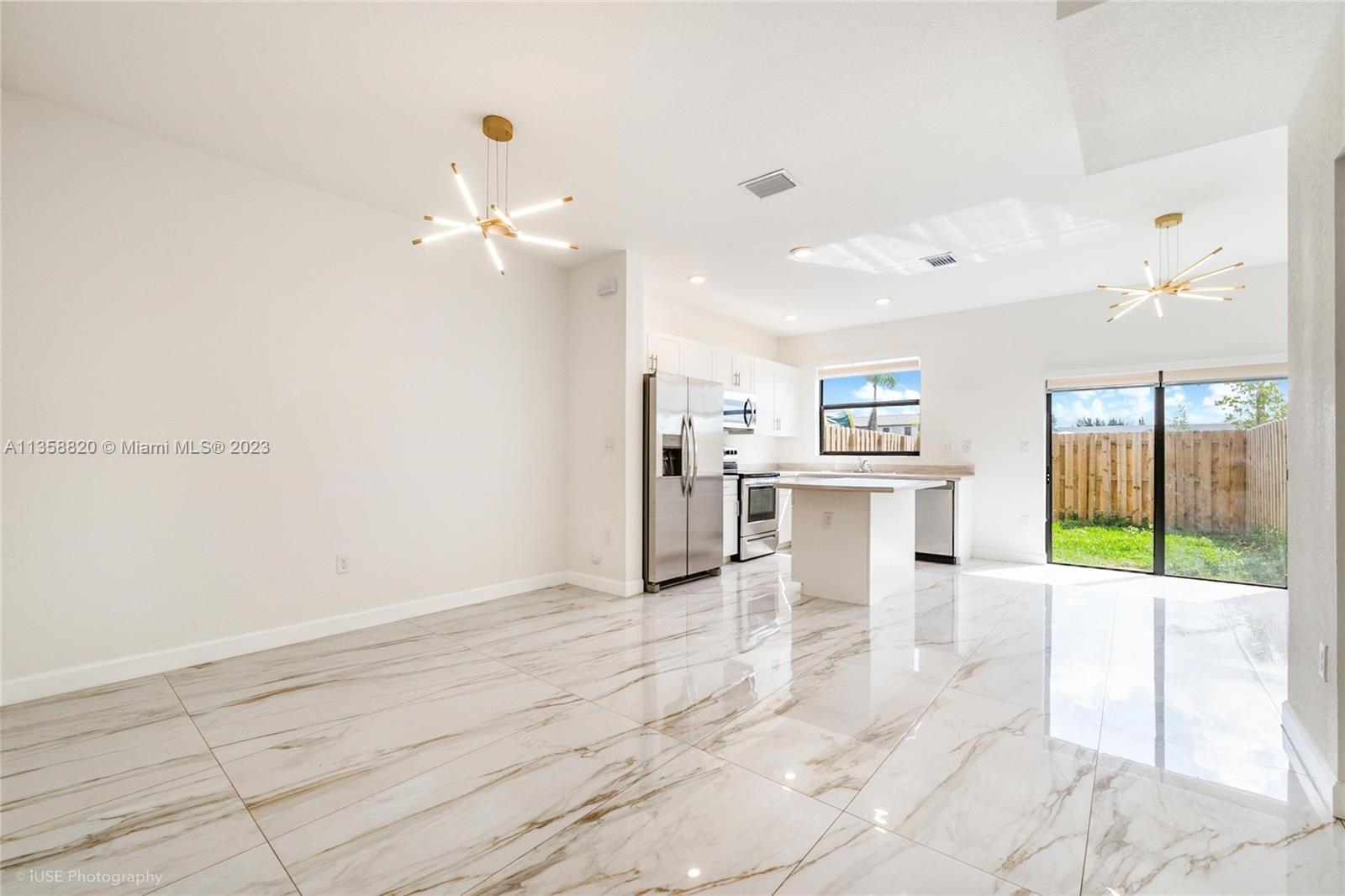 PINE ISLE - Residential Lease