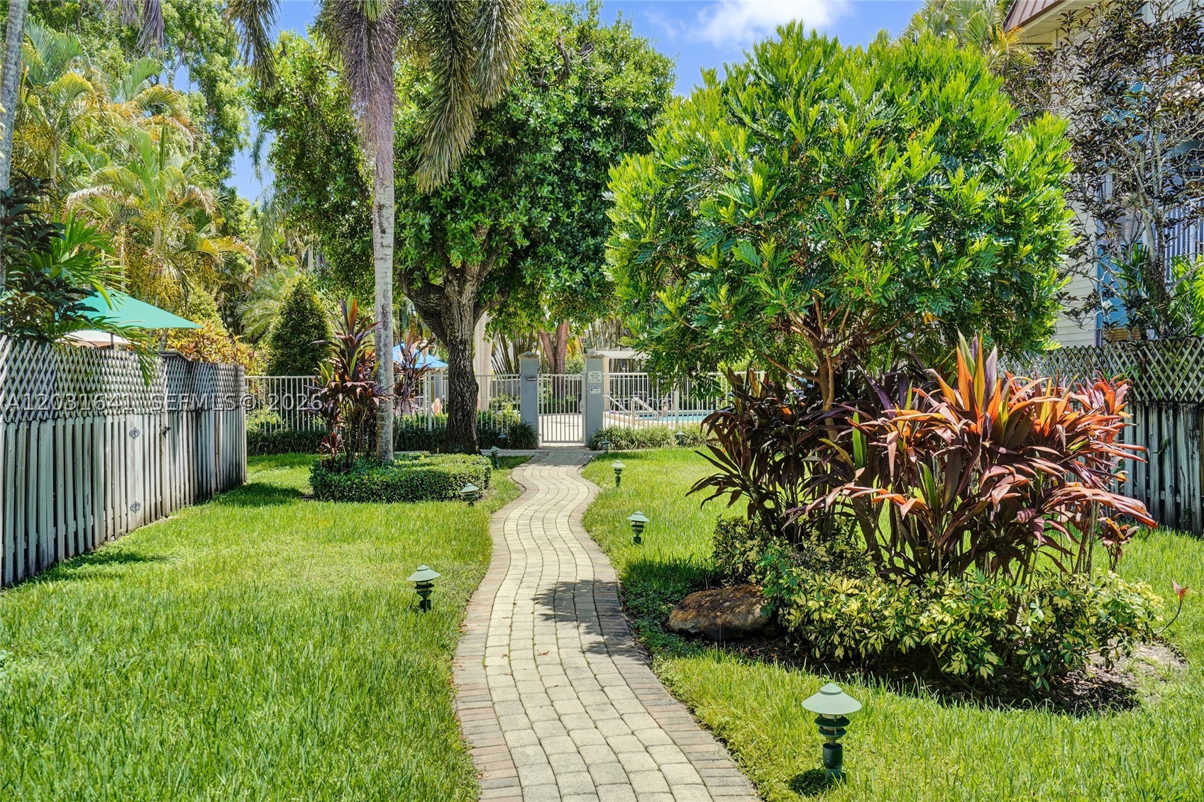 SUNWOOD CONDO - Residential