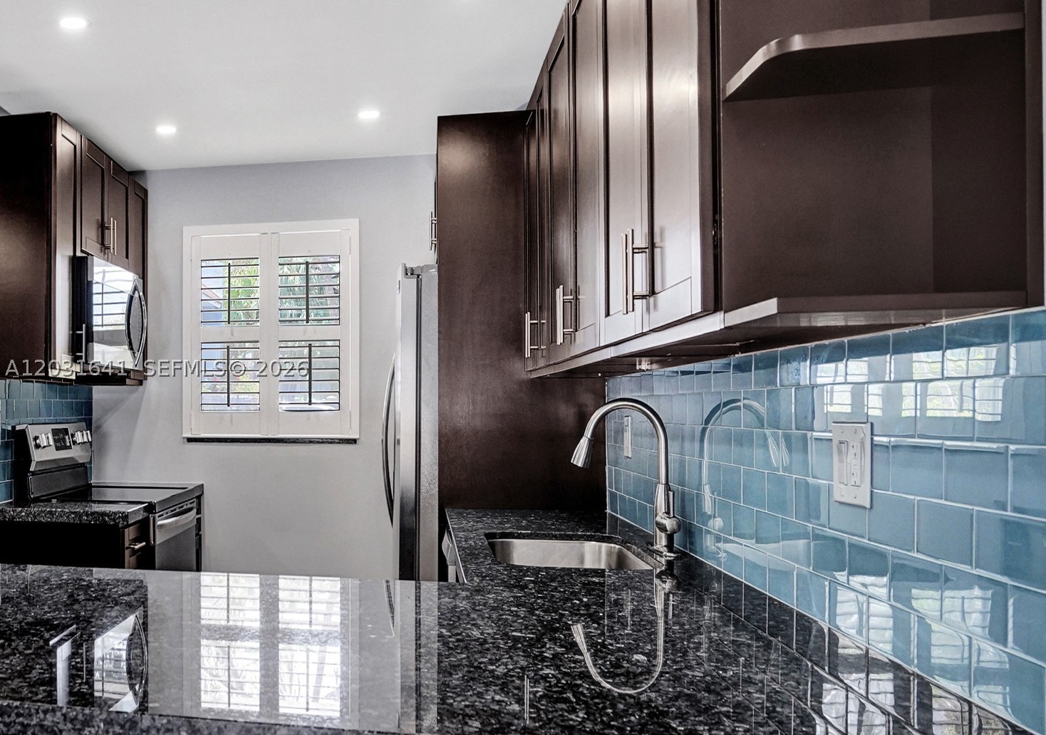 SUNWOOD CONDO - Residential