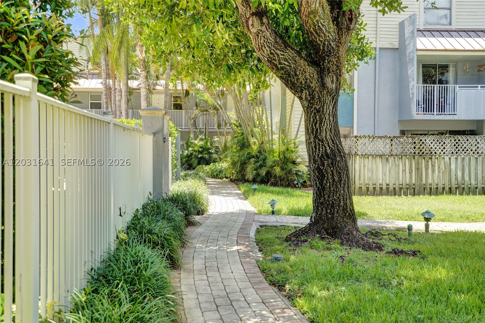 SUNWOOD CONDO - Residential