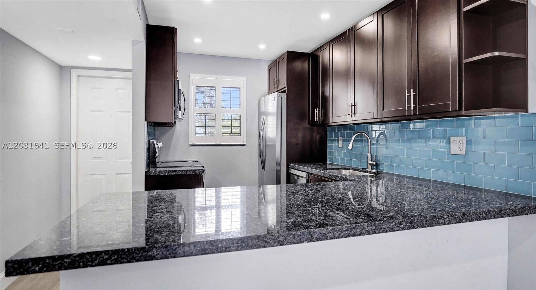 SUNWOOD CONDO - Residential