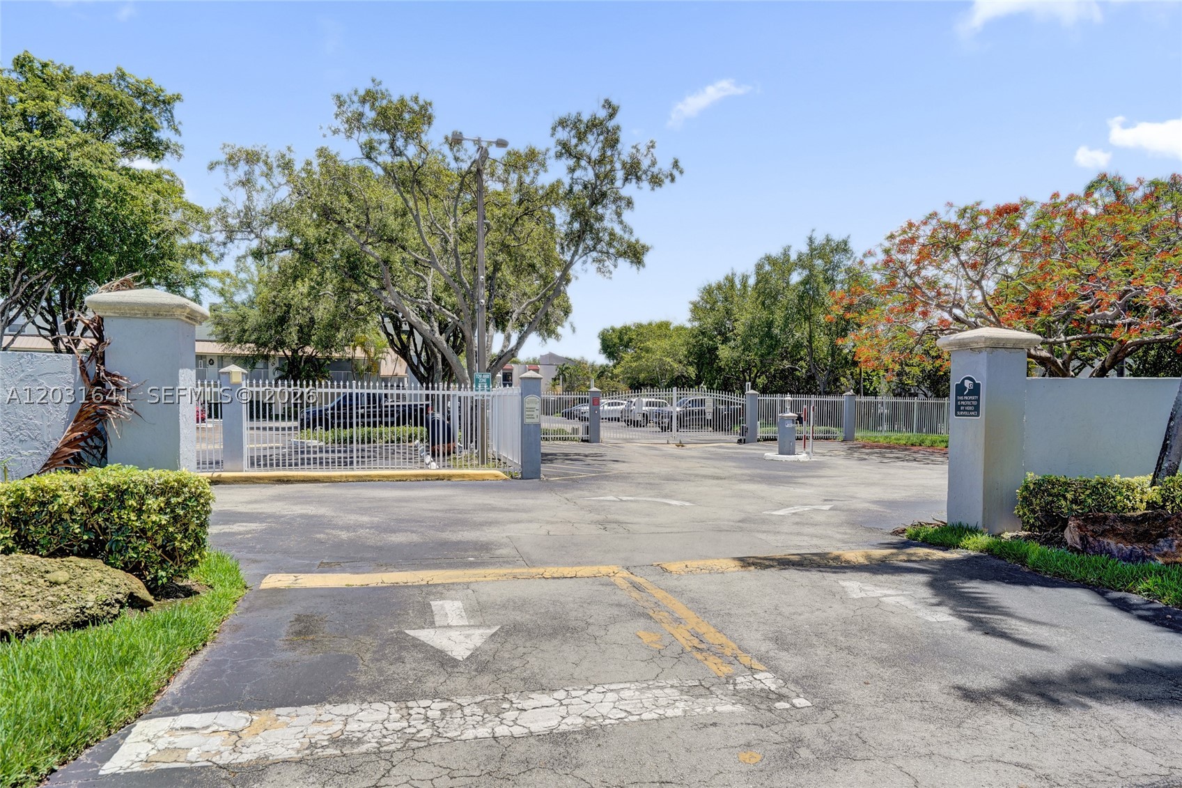 SUNWOOD CONDO - Residential