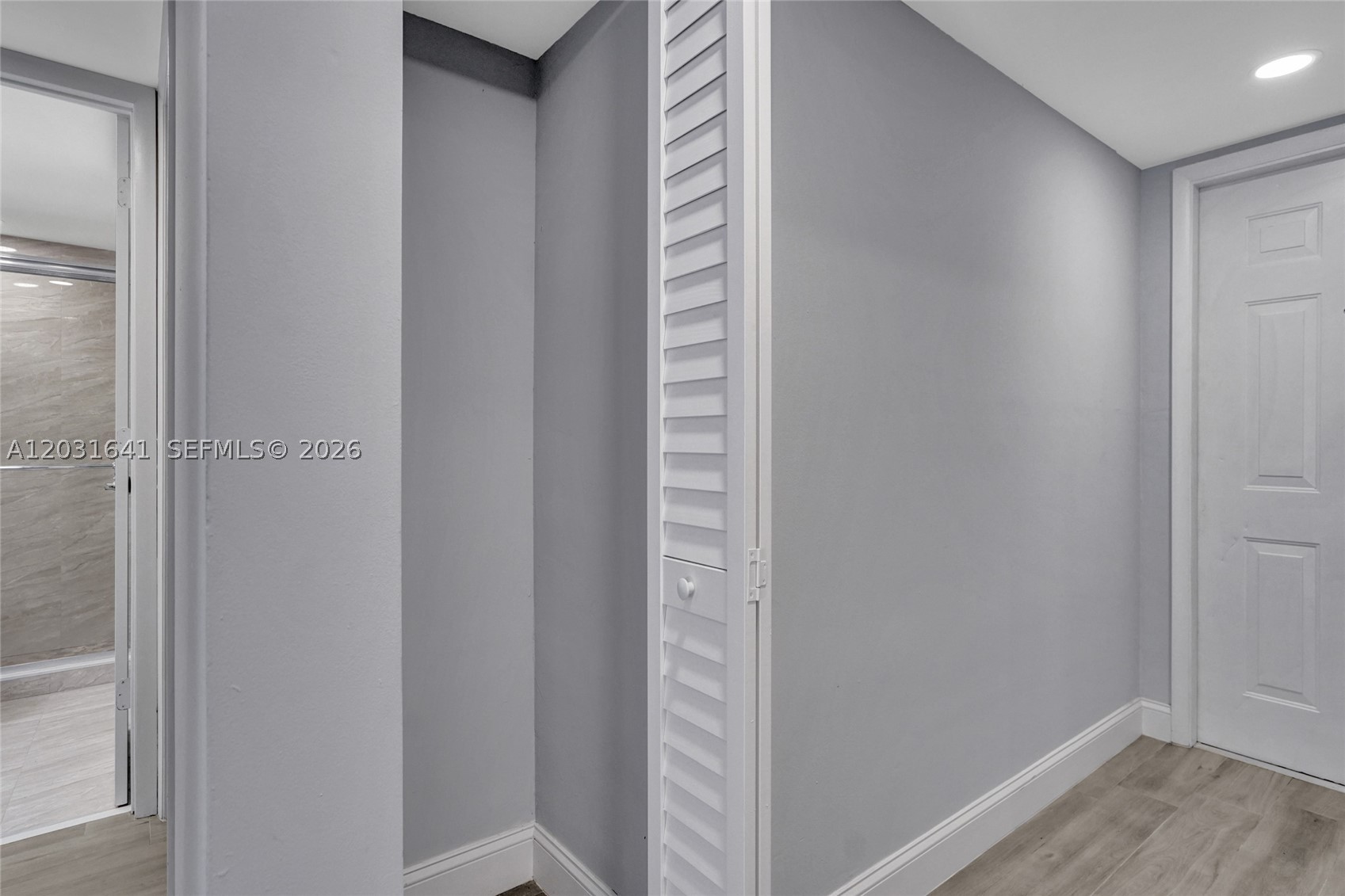 SUNWOOD CONDO - Residential