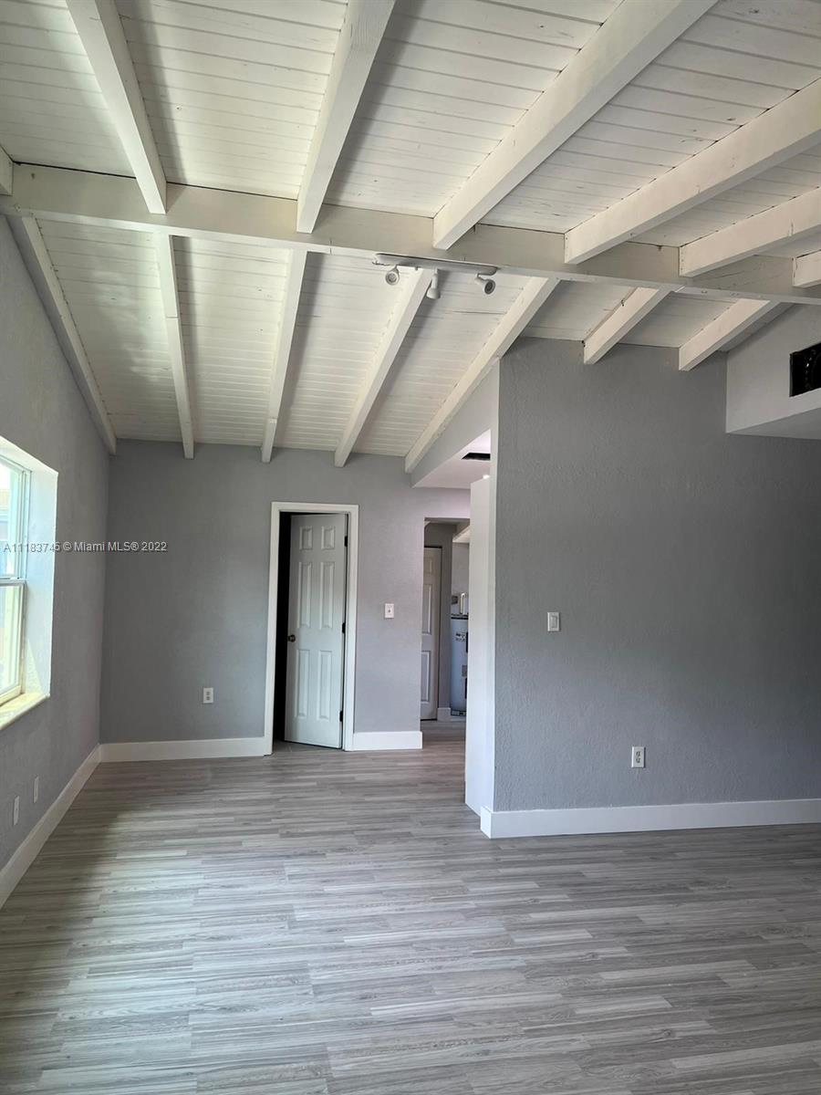 LAUDERDALE MANORS RESUB O - Residential