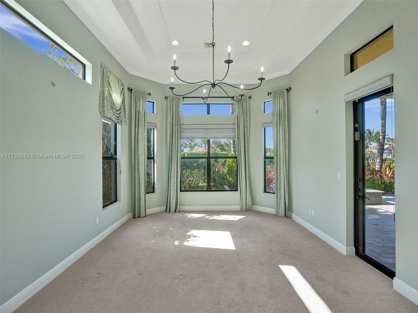PARKLAND ROYALE - Residential