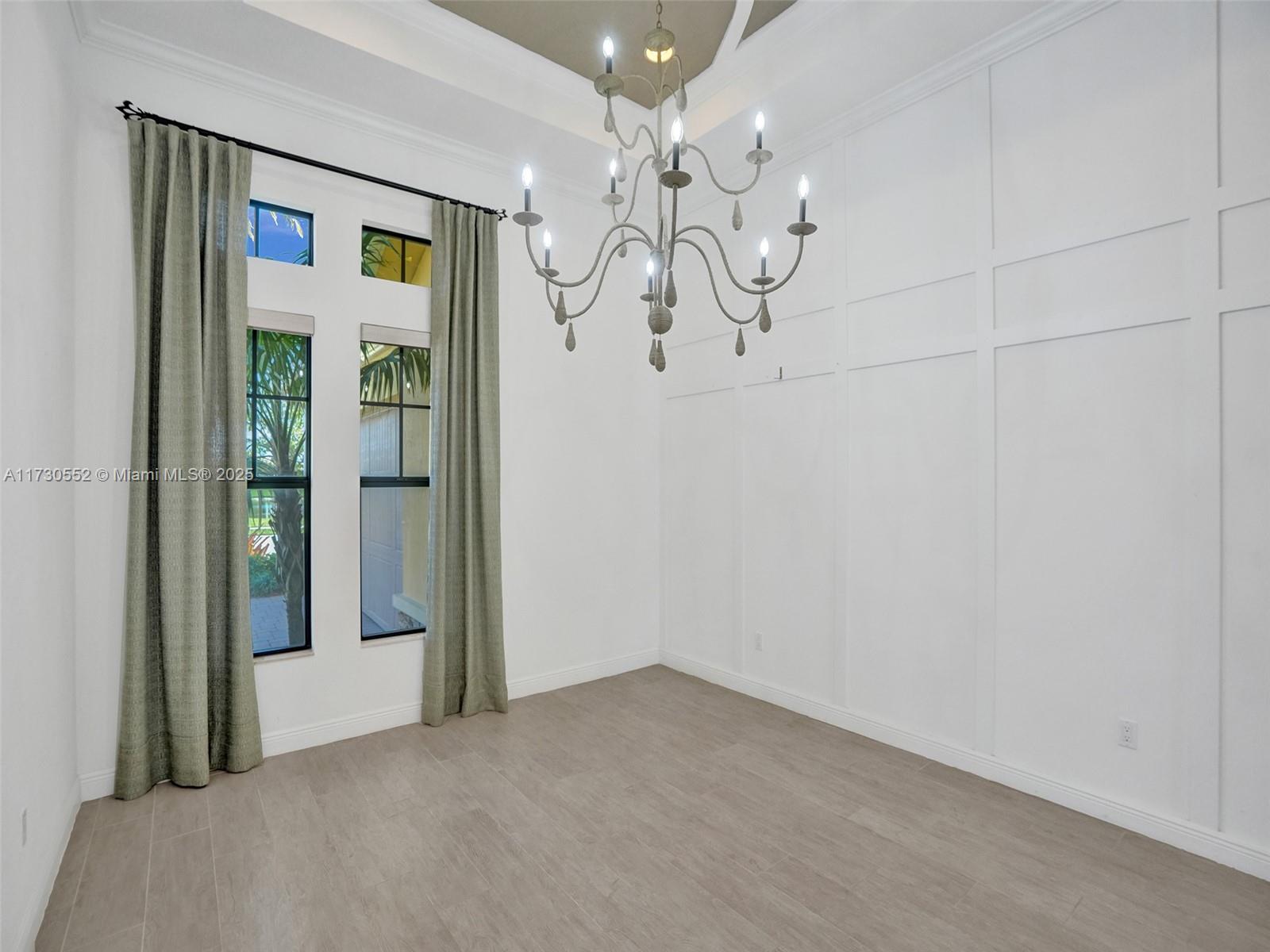 PARKLAND ROYALE - Residential