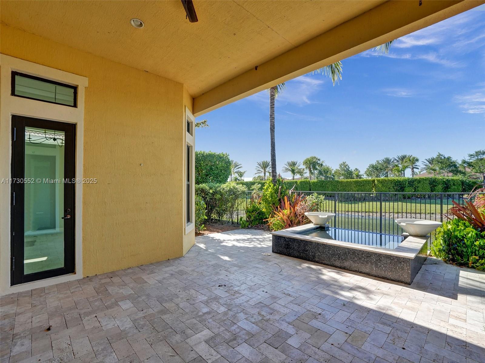 PARKLAND ROYALE - Residential