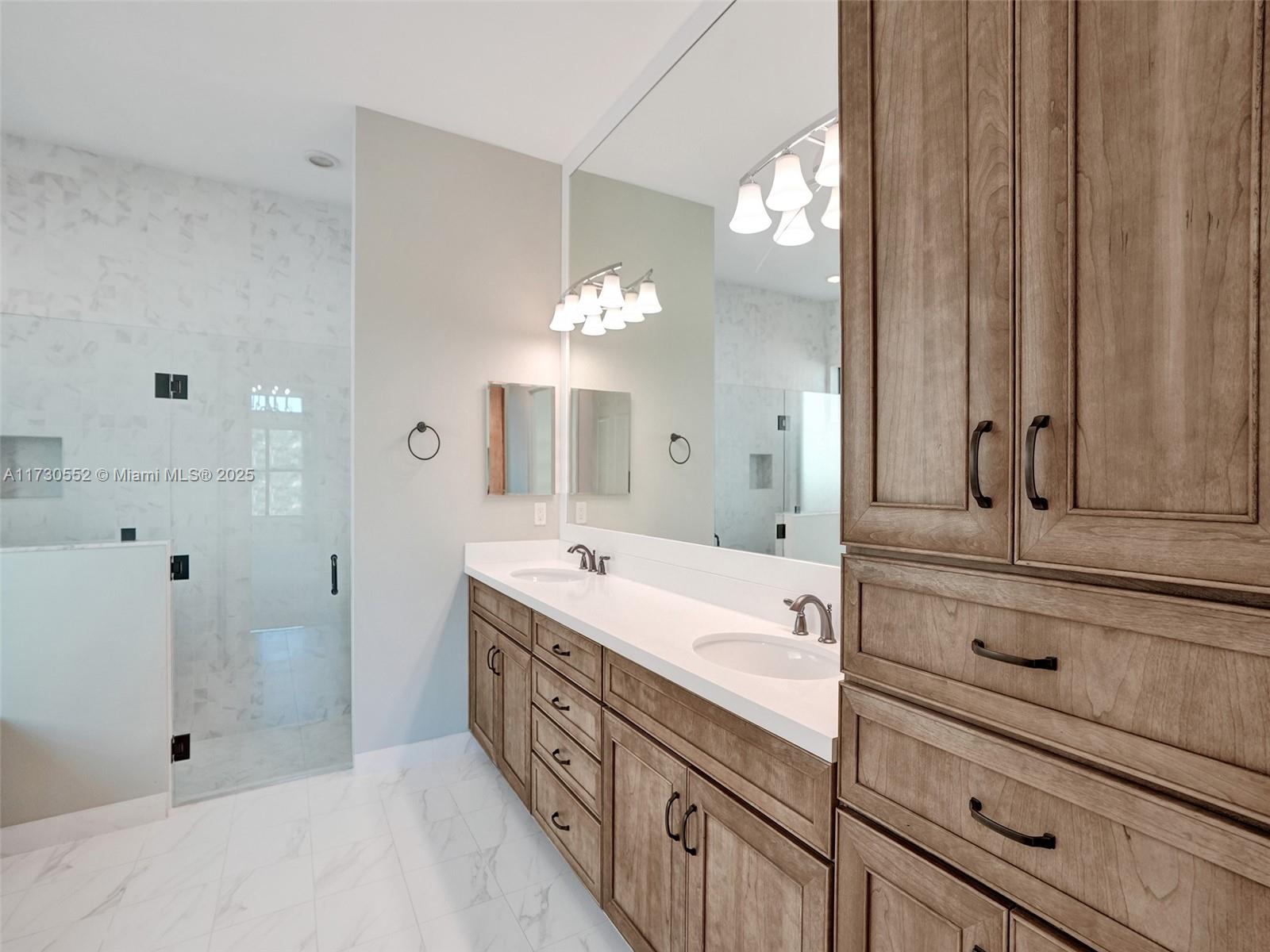 PARKLAND ROYALE - Residential