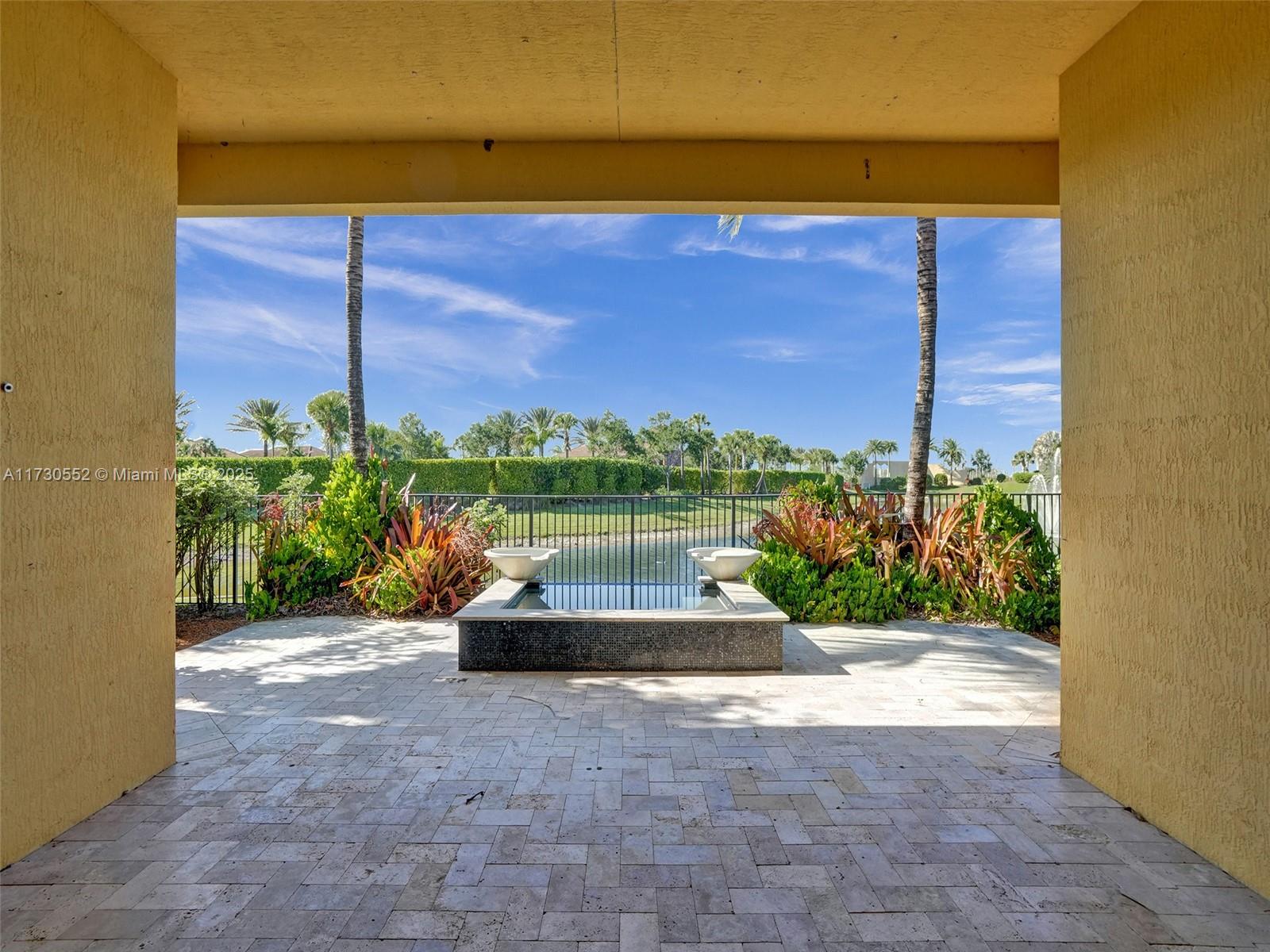 PARKLAND ROYALE - Residential