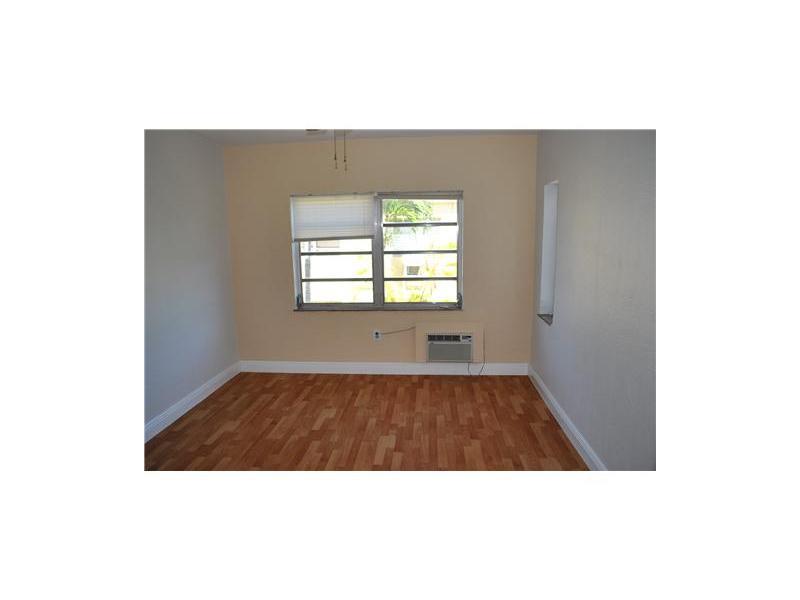 ISLE OF NORMANDY MIAMI VI - Residential Lease